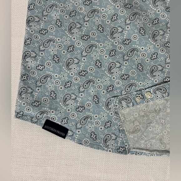 Southern Proper Men’s Paisley Shirt Casual Short Sleeve Button Down Blue Large - Picture 8 of 12